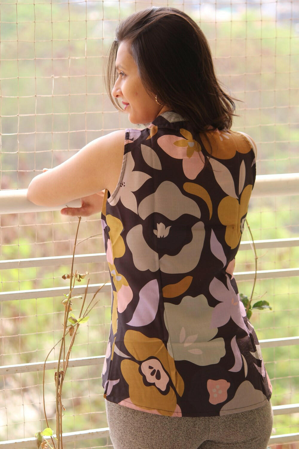 Black and Bold with attached sleeves