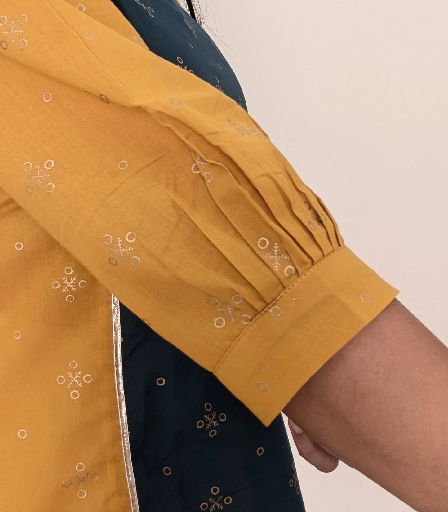 Musturd Gota Lace A-Line Top