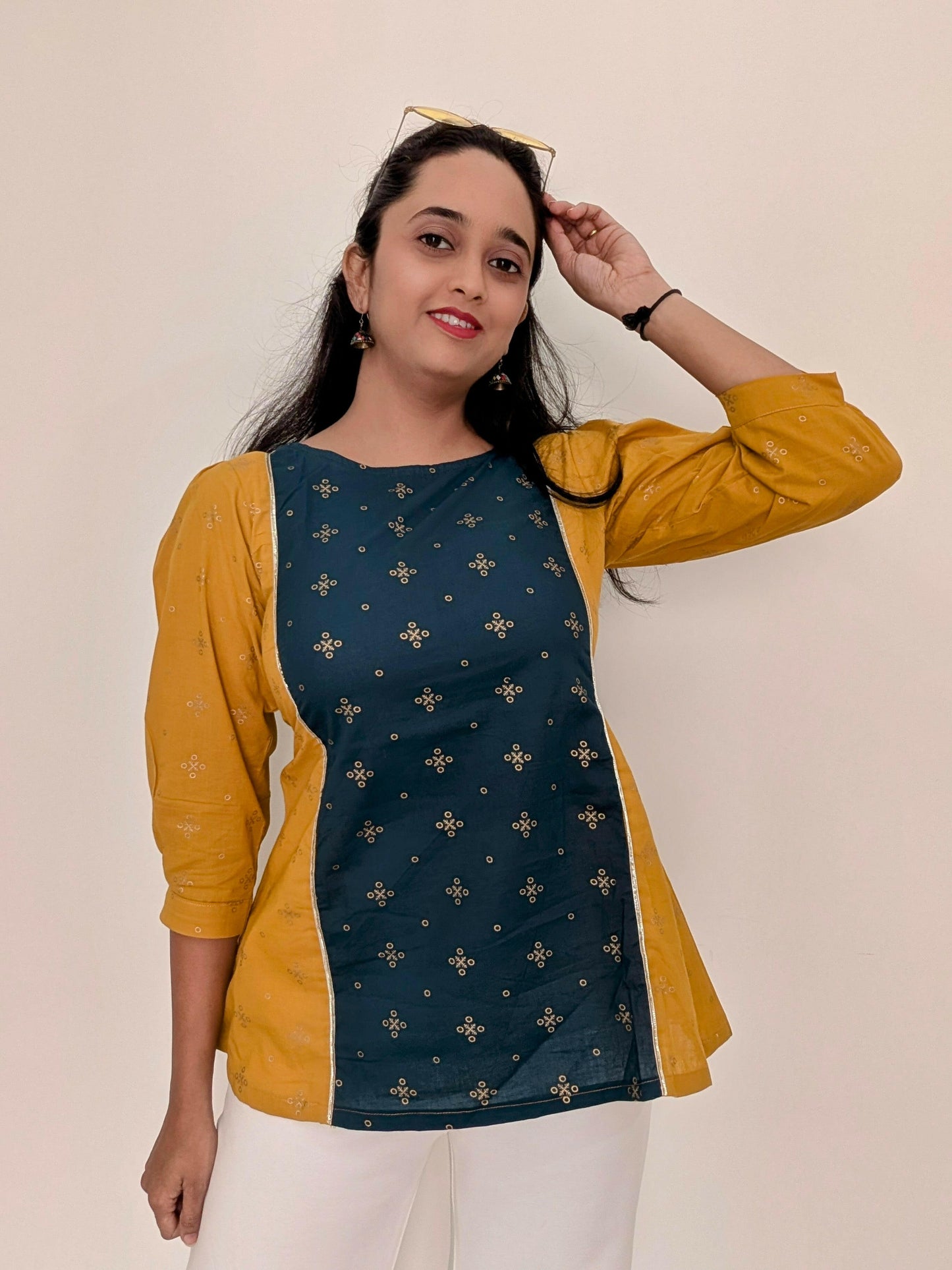 Musturd Gota Lace A-Line Top