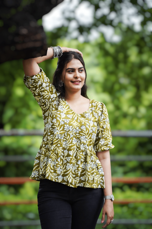 Olive Garden Cotton Top