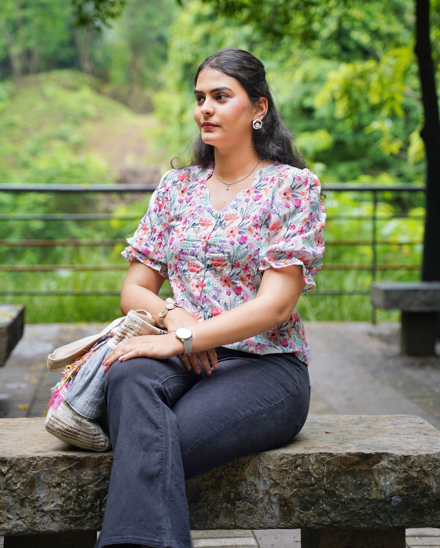 Scalloped Garden Breeze